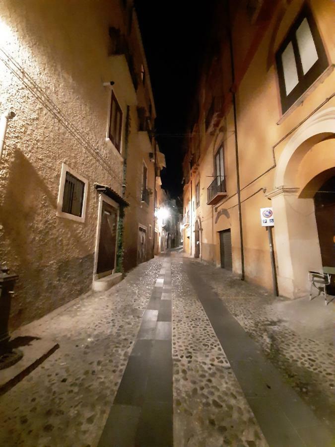Casa Cenzina Apartment Cosenza Bagian luar foto
